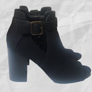 Parker & Sky Peep Toe Booties Size 7.5